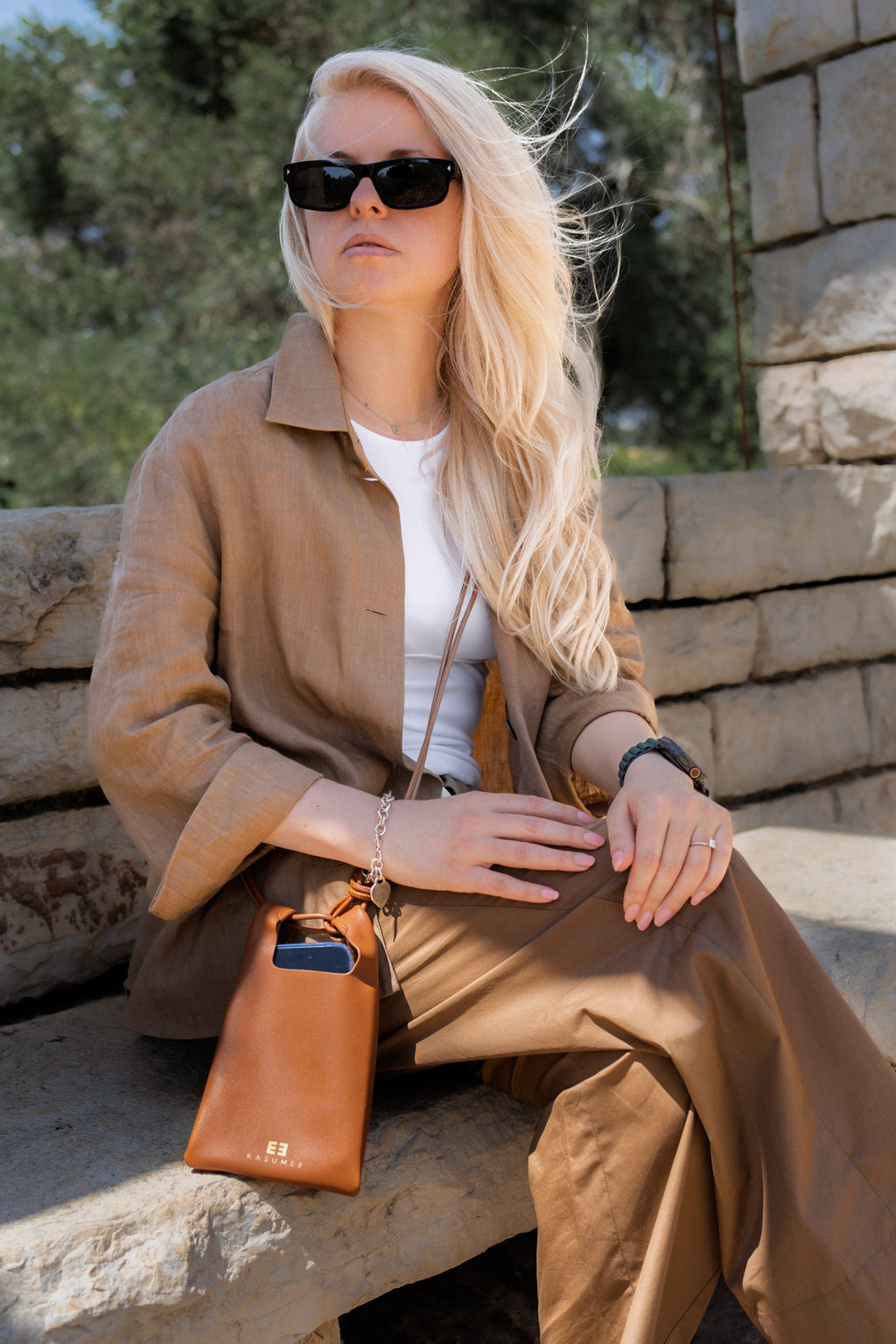 leather-crossbody-phone-purse-7