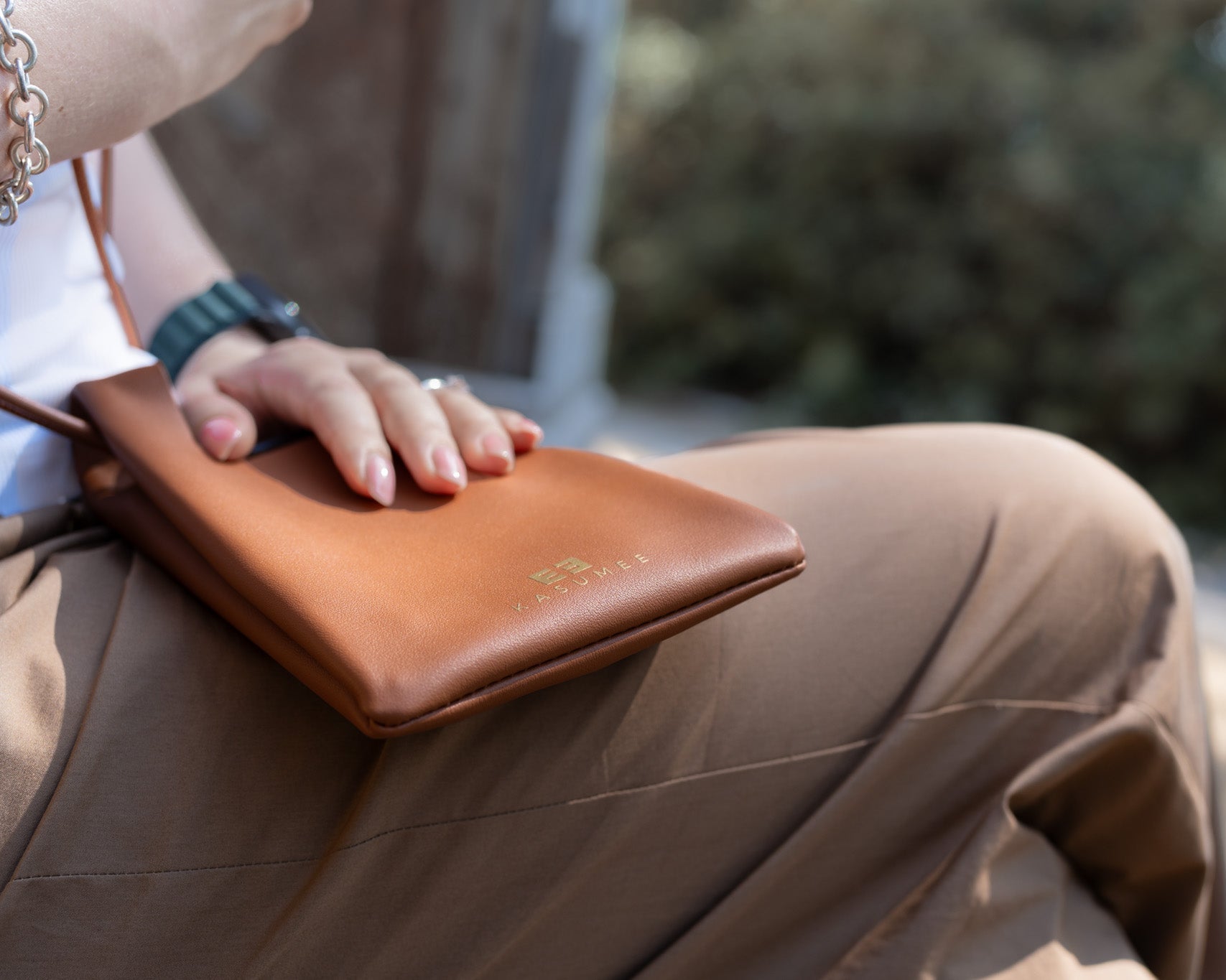 leather-crossbody-phone-purse-8